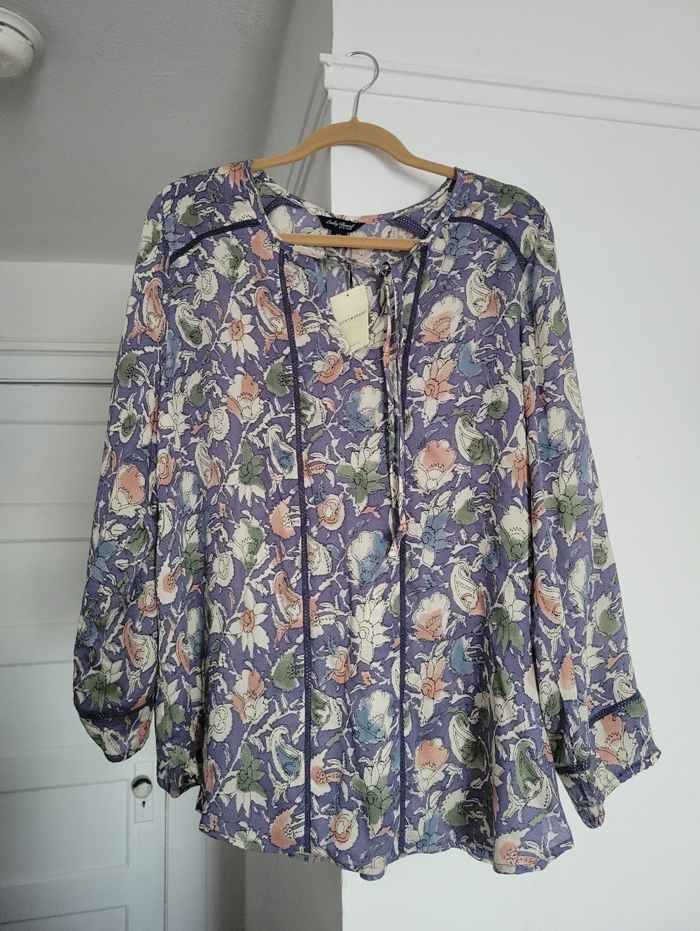 LUCKY BRAND Floral Blouse Tie Neckline Sz 1X Boho
